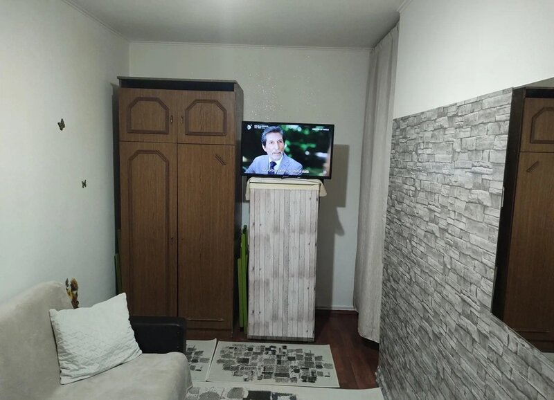 Berceni, Piata Resita, str. Costila, la plata pe 5 luni pretul e 1000 lei